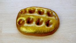 Gold-Glitter-Slime selber machen - ohne Waschmittel und ohne Boraxpulver
